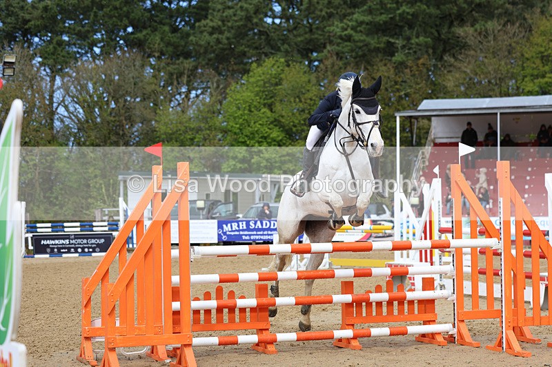 3E7A1706 - Class 7: Senior Newcomers/1.10m open
