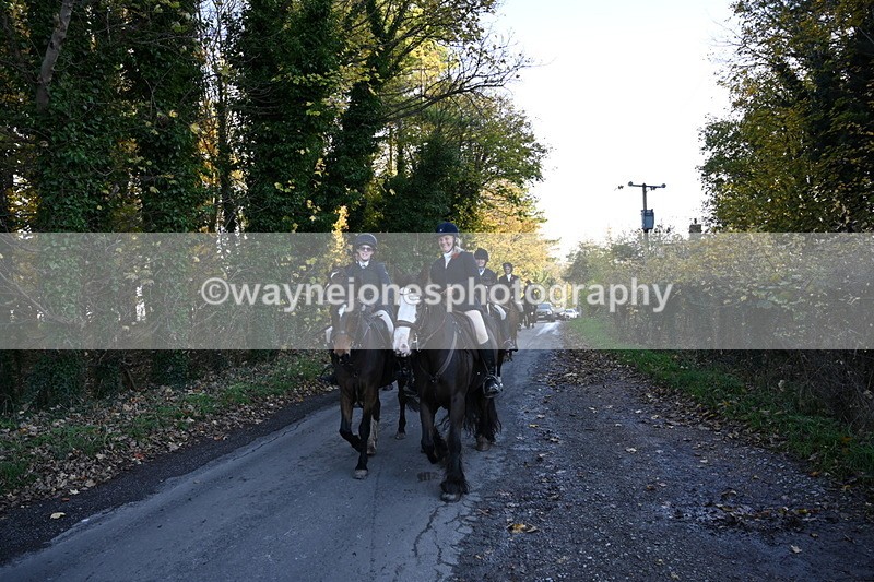 WJ6_9800 - Walk Home