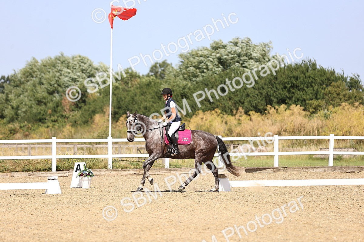 SBM_010370 - Novice 5 - 11.20-12.23