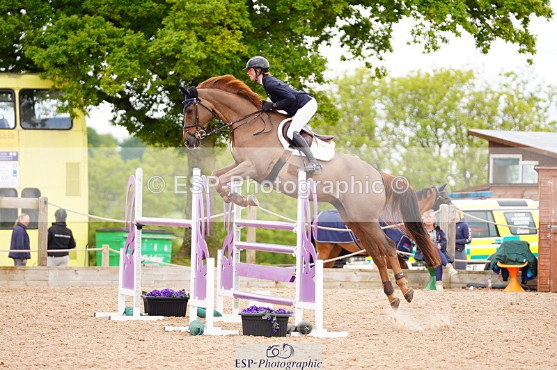 240524A-120402-03369 - Cls 15 Foxhunter