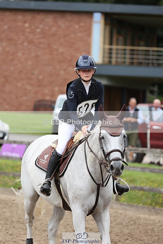 240804-125315-13470 - 520-Honor_Redhouse-GAGA_LADY