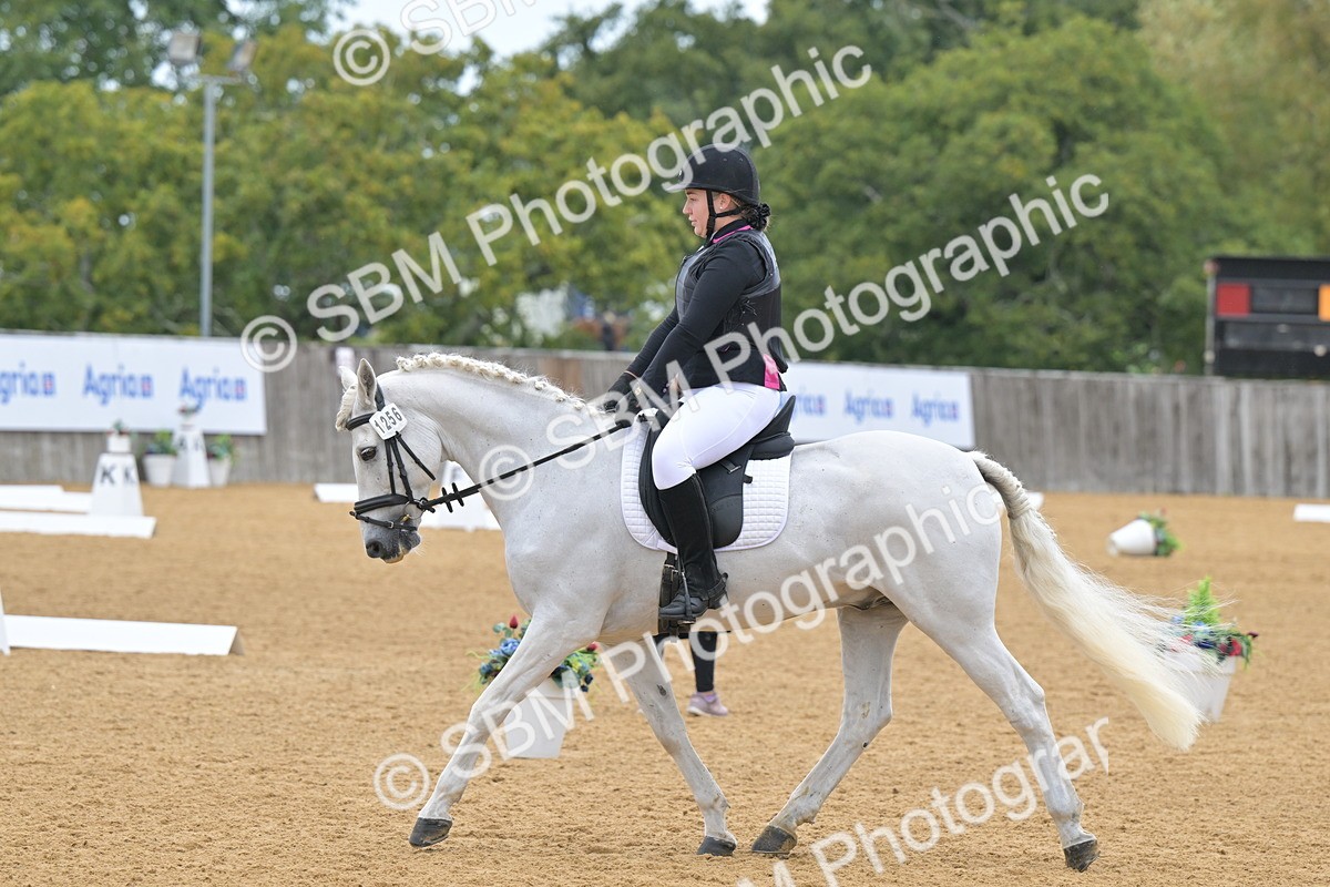 SBM_03832 - D2 - Small Tour Championship Intro 2