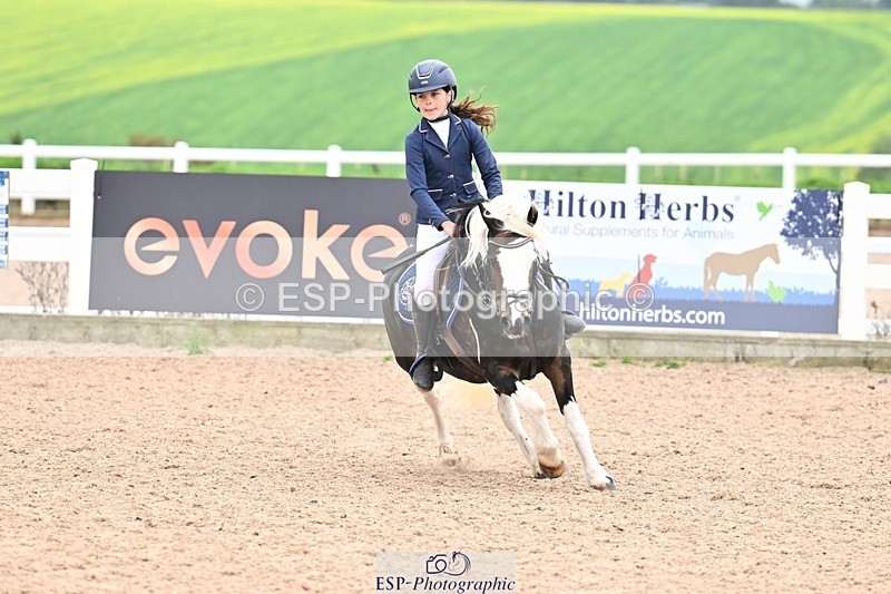 250920-105530-00305 - Cls 22+23 Club and Schools 70cm