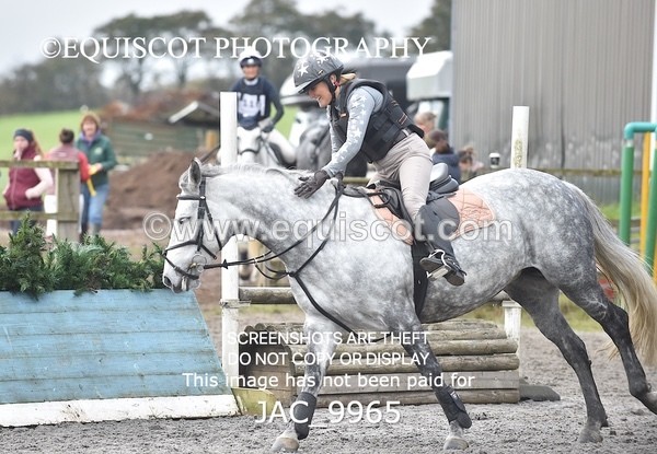 JAC_9965 - Class 8 BE ACE 90cm Snr, Scottish & Aintree Qualifier