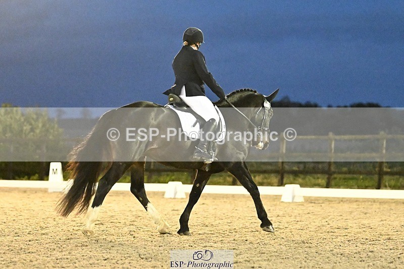 231105-170720-04600 - Cls 5 Novice 27 17.00 to End