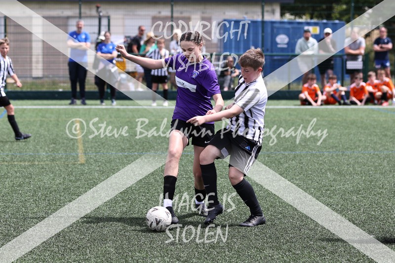 1DX32214 - Sun 14th U12 Boys