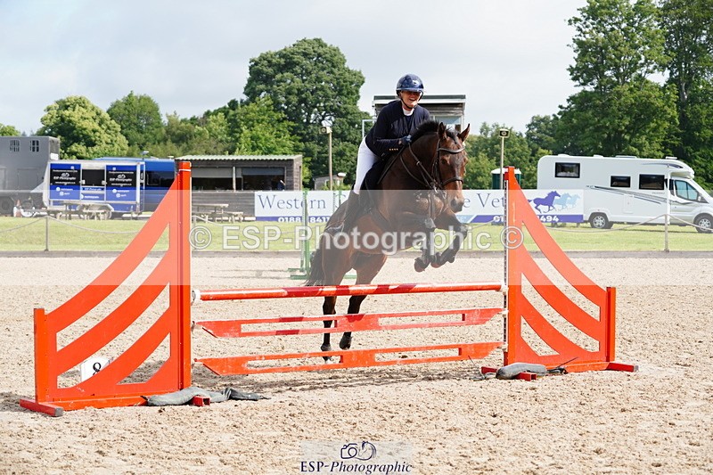 250613A-091754-01049 - Cls 9 85cm Amateur Quali