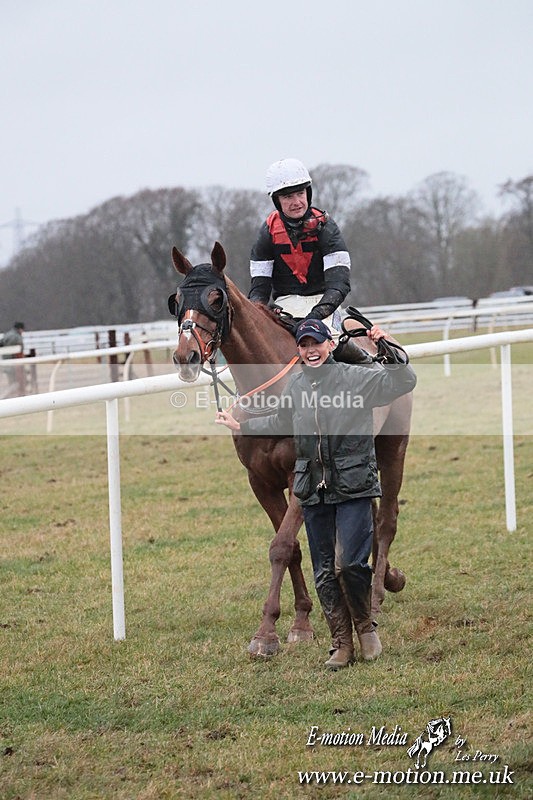 PtP 260125 910 - Cocklebarrow Point-to-Point racing with the Heythrop Hunt 26/01/25