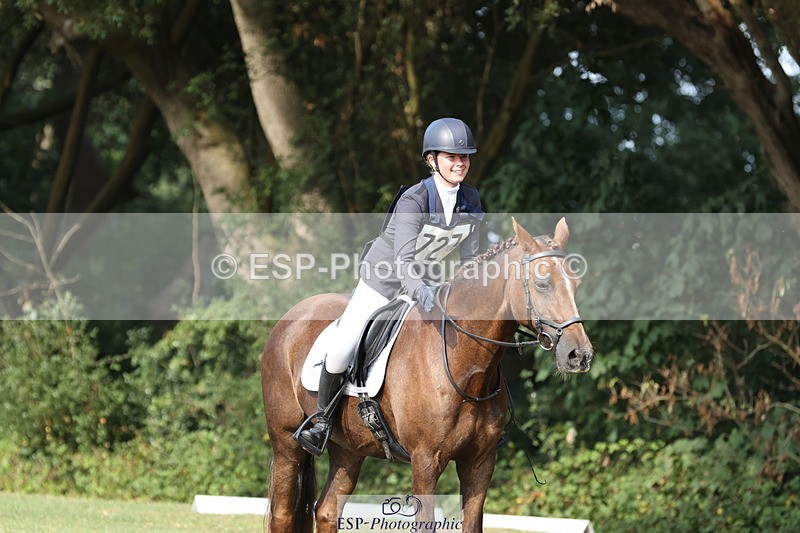 250823A-161946-33402 - PC80 Ride Off