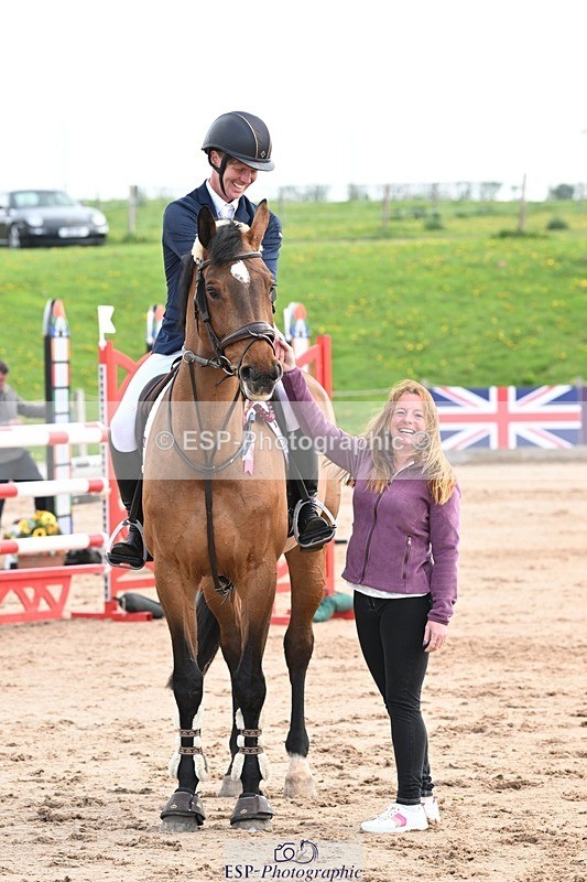 250425-103534-08237 - Cls 2 - 2 Star Small Tour