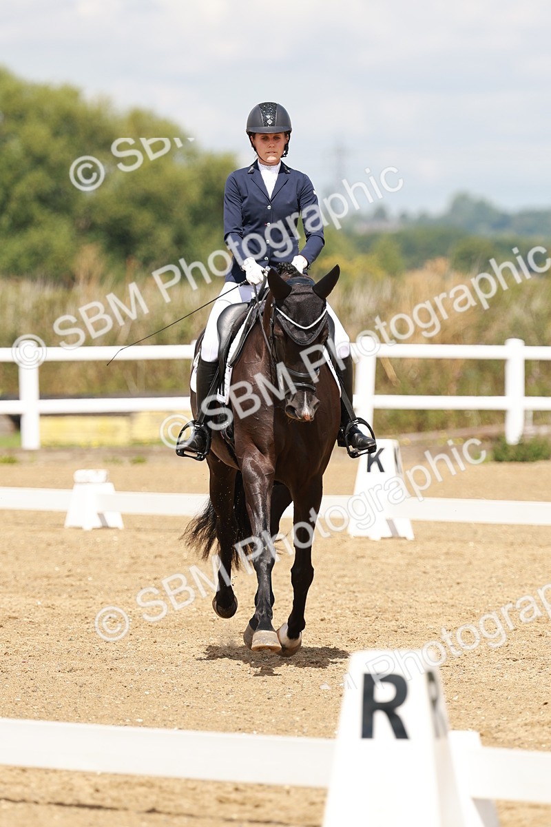 SBM_000866 - Class 4 - Novice 5