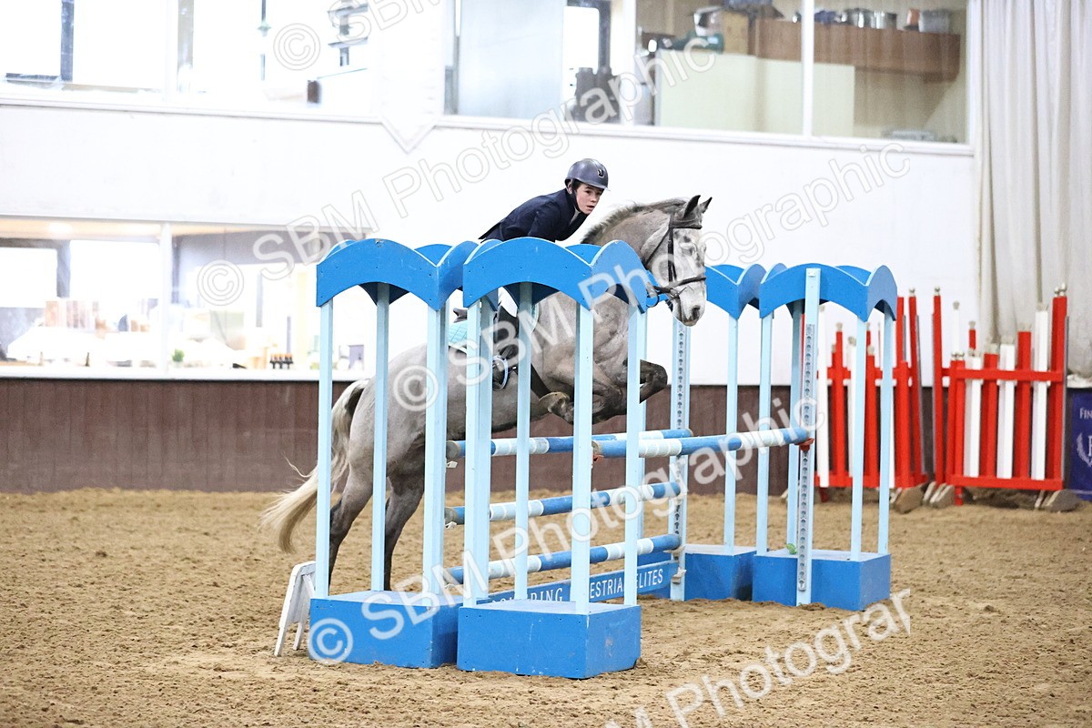 SBM_000785 - Class 4 - Blue Chip Pony Newcomers - 1.00m