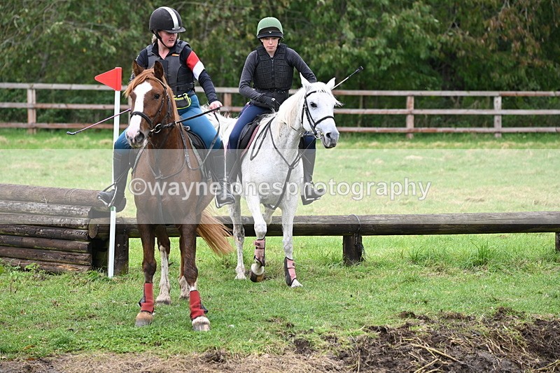 WJ6_4549 - Time at Photographer 11:57 to 12:14