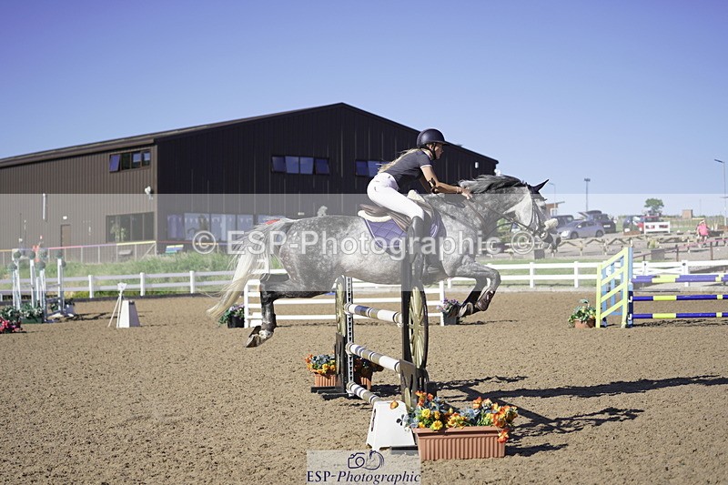 230624A-180018-02881 - Cls 33 1.05m Amateur Quali