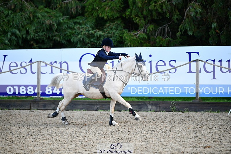 251004A-114714-00753 - Classes 4 & 5 50cm