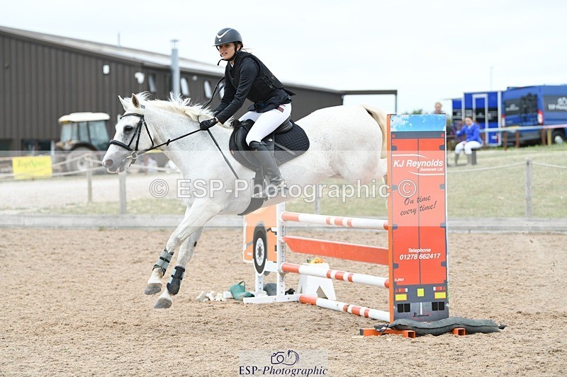 250807-133927-01242 - 90cm Round 2