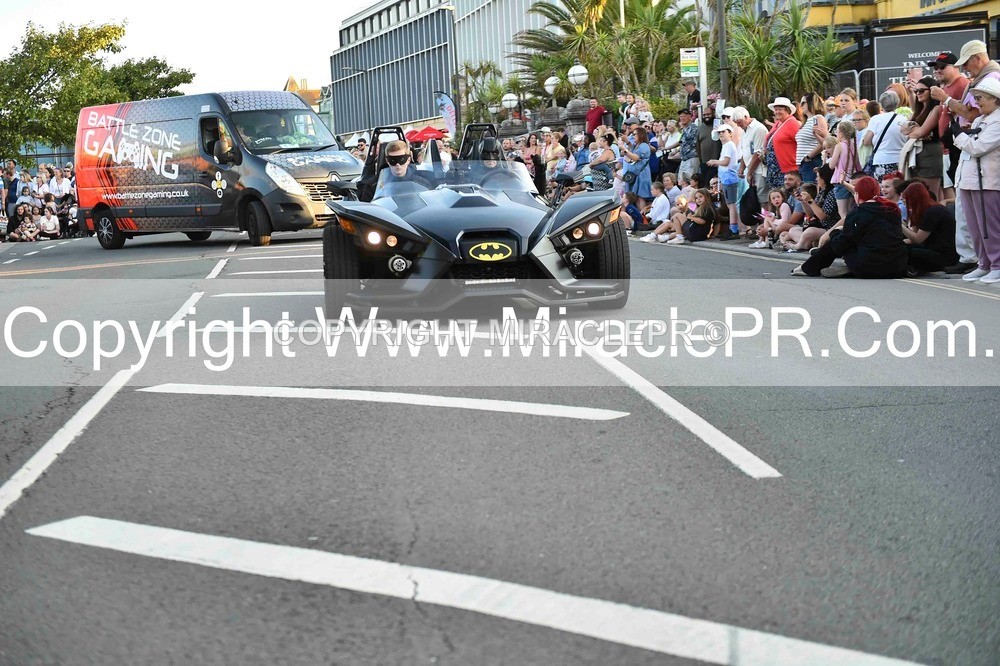 SH4_3937 - Carnival Procession.
