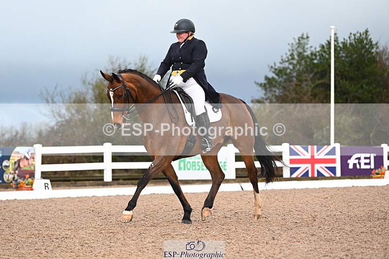 240218A-093805-05167 - 201-Emily.farleigh-Wake.up