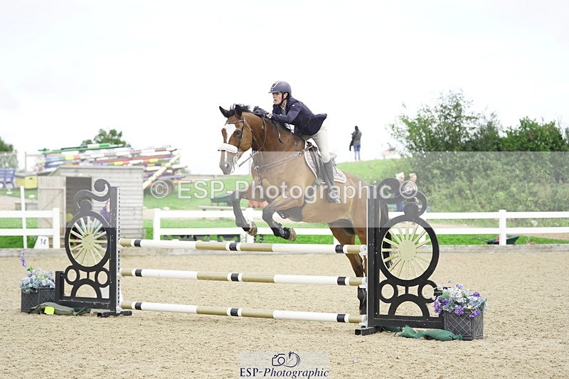 230728A-145130-02485 - Cls 11 1.05m Amateur Quali