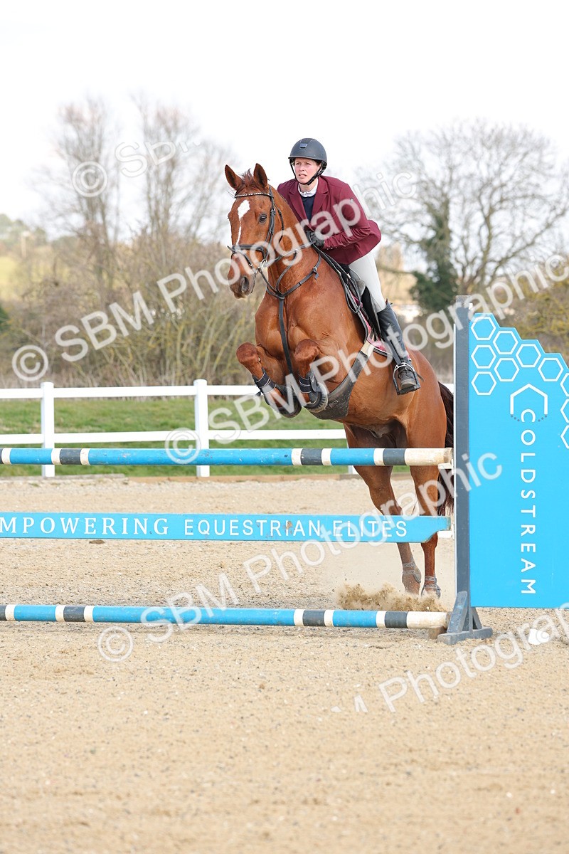 SBM_001486 - Class 4 - Senior Newcomers - 1.10m