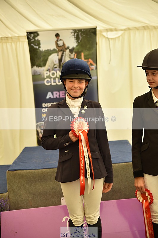 240824X-150124-30335 - D70 and 70cm SJ Presentations