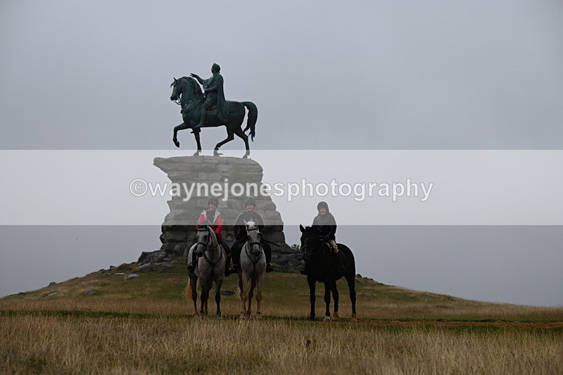 DSC_1494 - Time at Statue 11:54 to 12:12