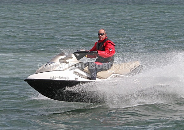100425 AF-6637 IMG_5087jpg - PWC's (Wetbikes, Jetskis)