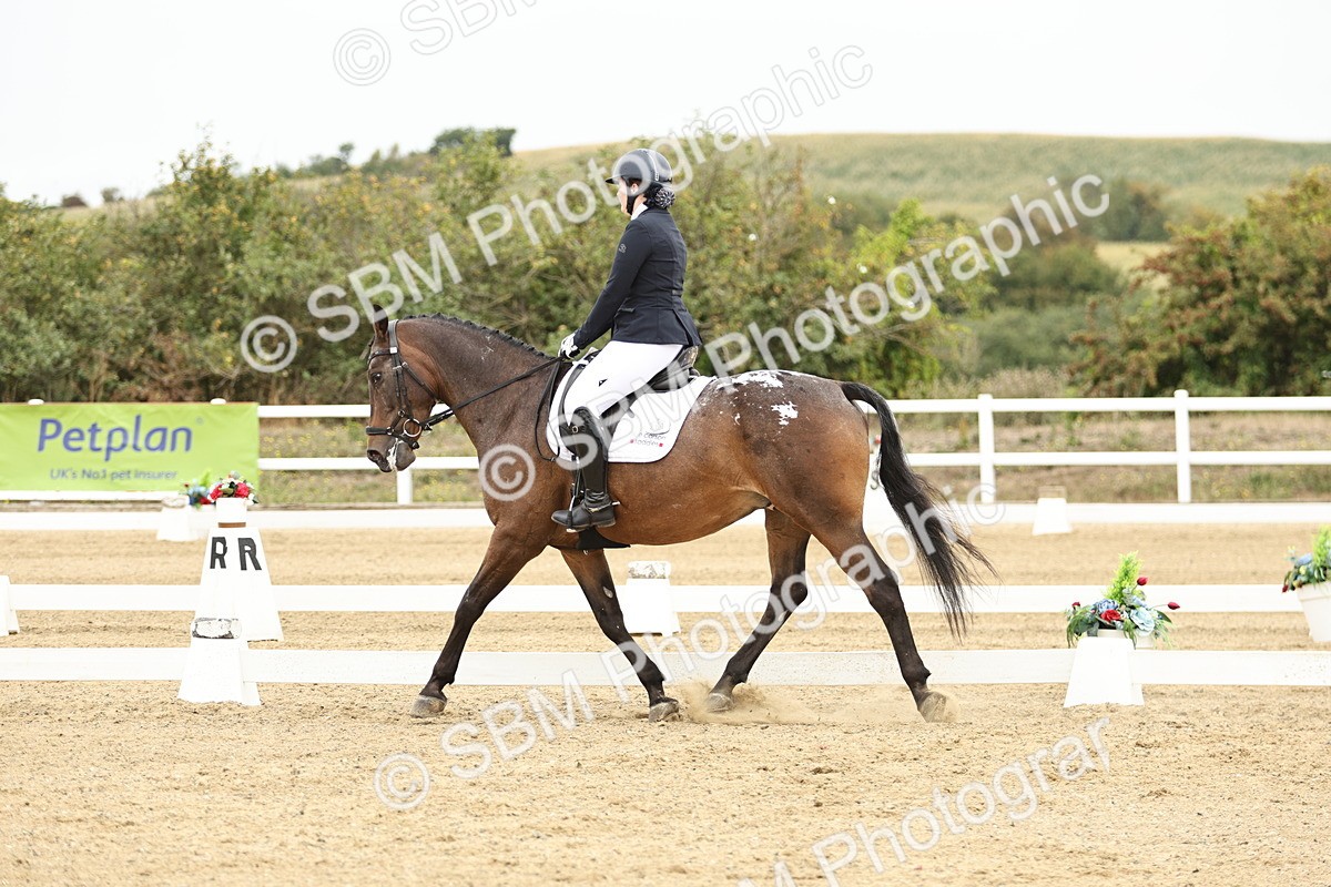 SBM_007022 - Class 21 - Medium 5 Bronze - 10.04-10.52