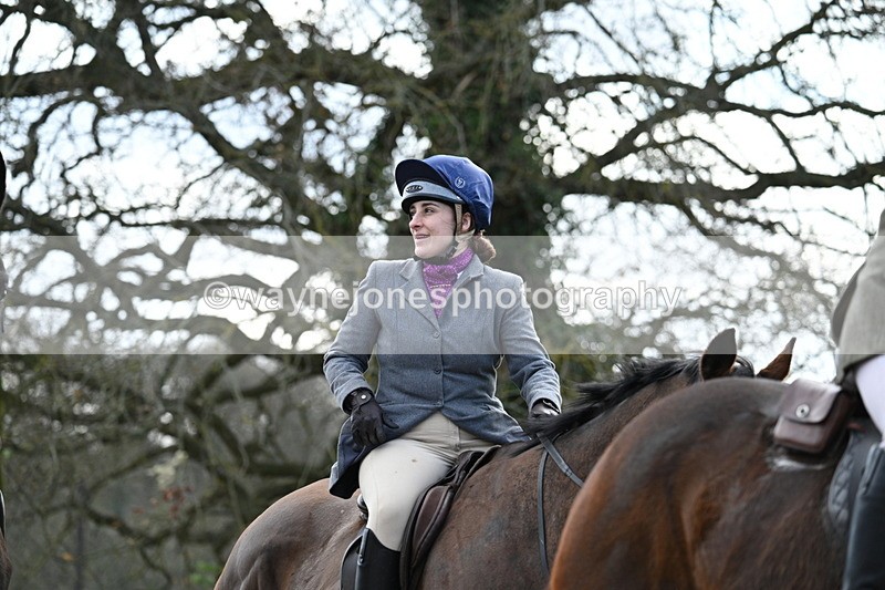 WJ7_9834 - Walk Home