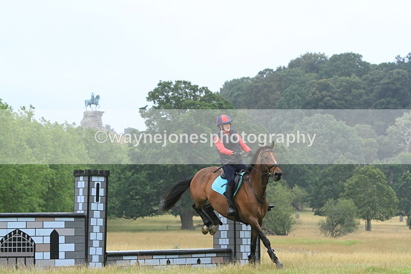 IMF_1634 - Time at Castle Jump 09:18 to 10:15