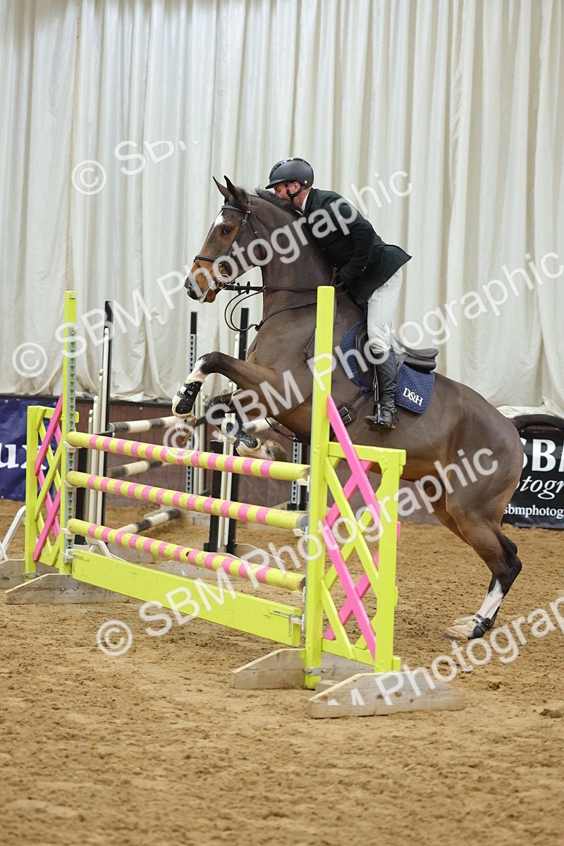 SBM_001387 - Class 4 - Senior Newcomer - 1.10m