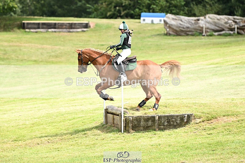 240825X-135228-34565 - 80cm XC 13.30 to 14.30