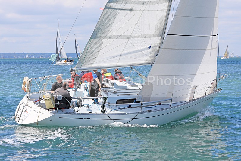 170701 HAPPY APPLE GBR4265 RTI_3113 - ROUND THE ISLAND 2017
