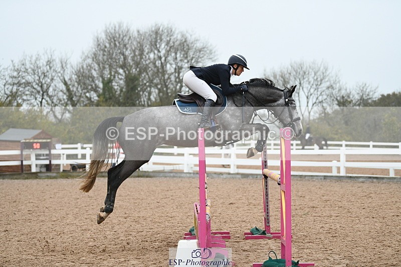 241103A-103415-07499 - SUN Cls 21 Snr Newcomers and 1.10m Open