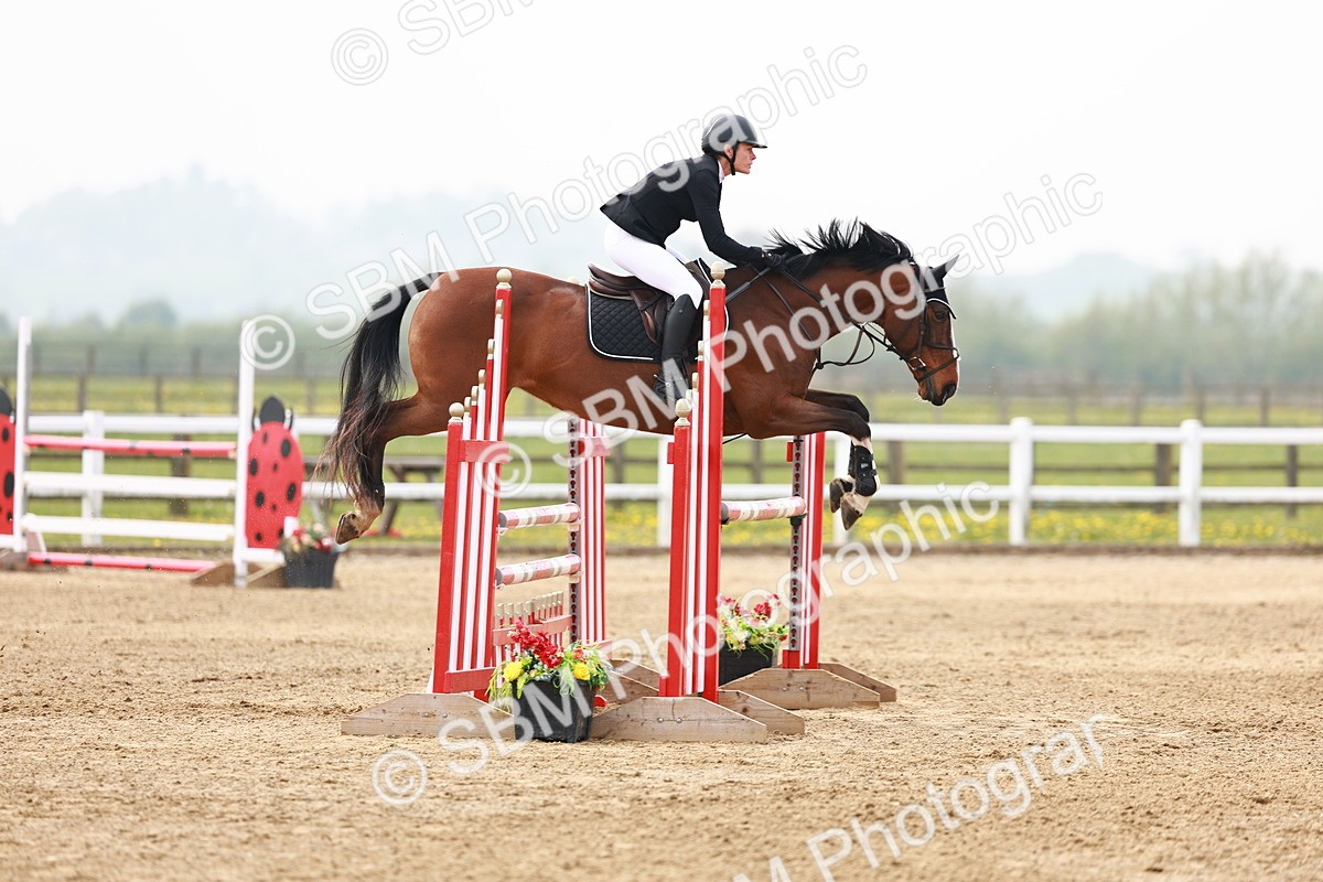  - Class 18 - Senior Newcomers - 1.10m