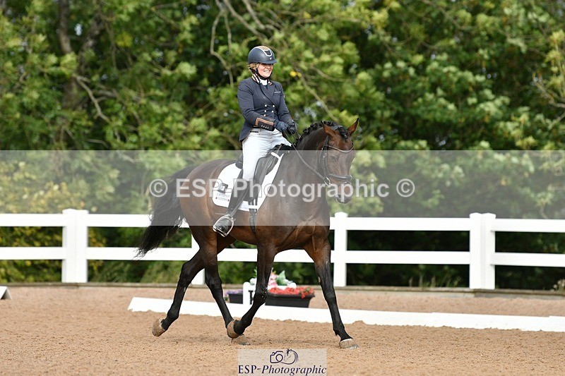 250906-100555-00572 - 098-Lucie.StokoeDionis