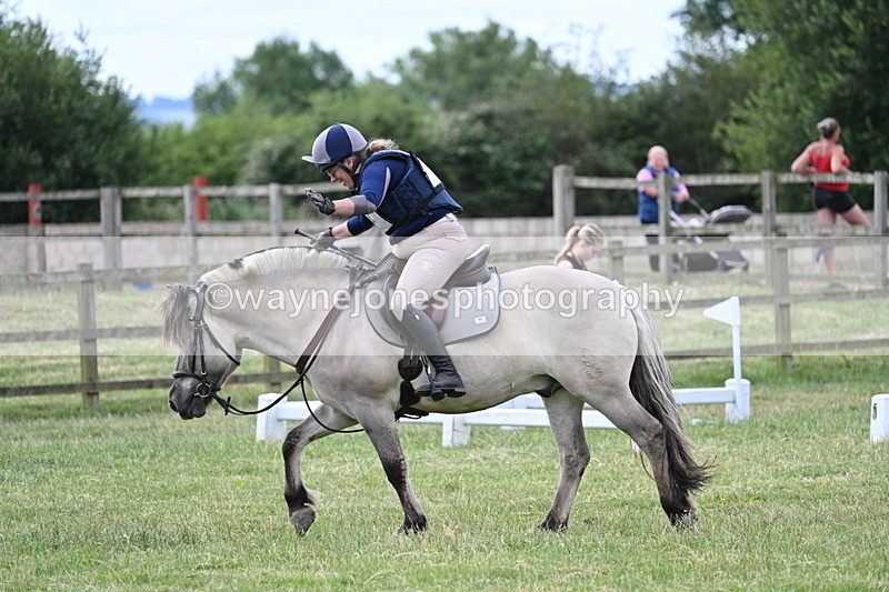 WJ7_4854 - 60cm XC Time 09:58 to 10:16