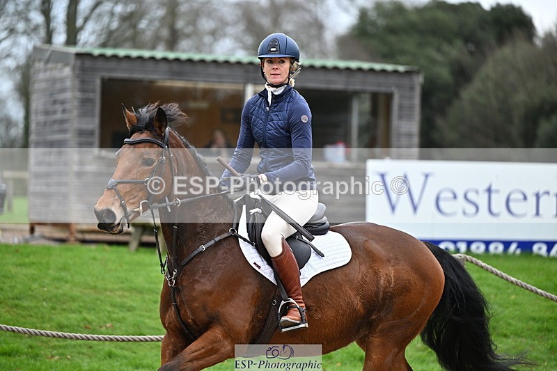 250201A-094343-00049 - Cls 01 Local Horse 90cm