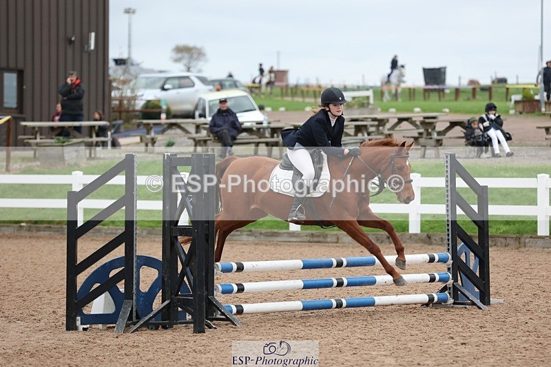 241116X-084422-00147 - Cls 03 Pony Intro 70cm