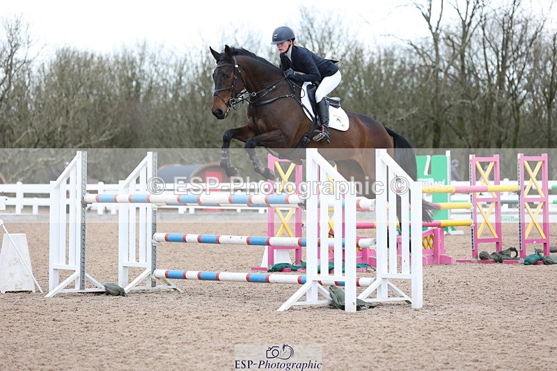 240223A-130543-01359 - Cls 5 Newcomers and 1.10m Open