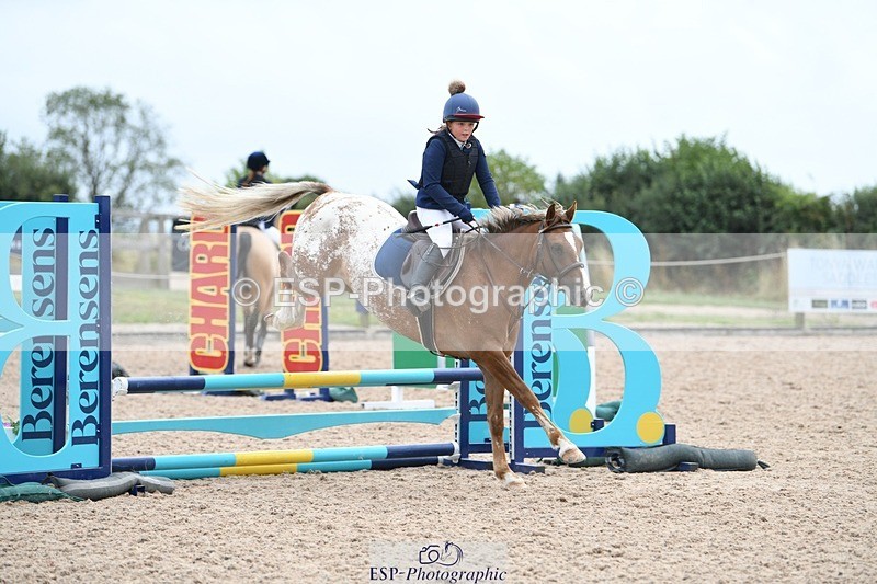 250807-130332-00968 - 70cm Round 2