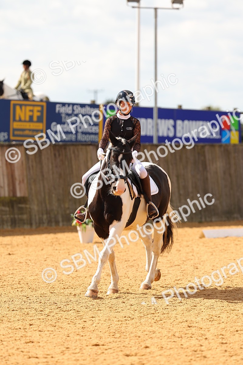 SBM_43873 - D6 - Small Tour Championship - Intro C