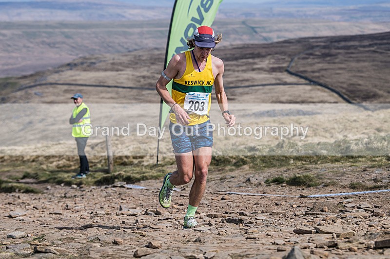 Pen-Y-Ghent-18 - The 3 Peaks Race Saturday 25th April 2026 - Pen Y Ghent