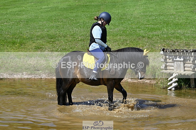 240728B-105903-00793 - Theo's Group XC