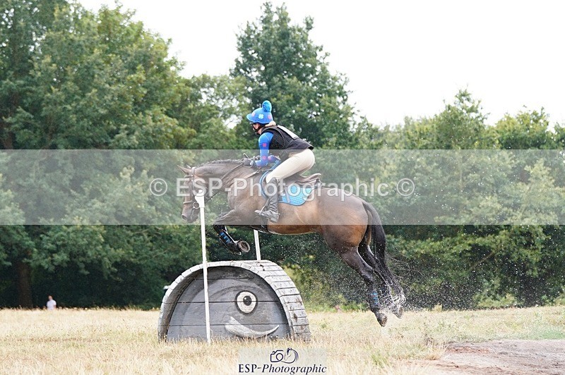 250803A-132730-13890 - M-580-Rosie.Moreton-EXPRESSO.III