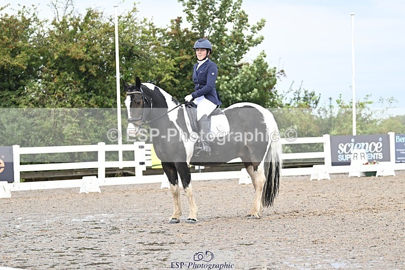 250907-105841-06440 - 082-Samantha.FussellDai.The.Pied