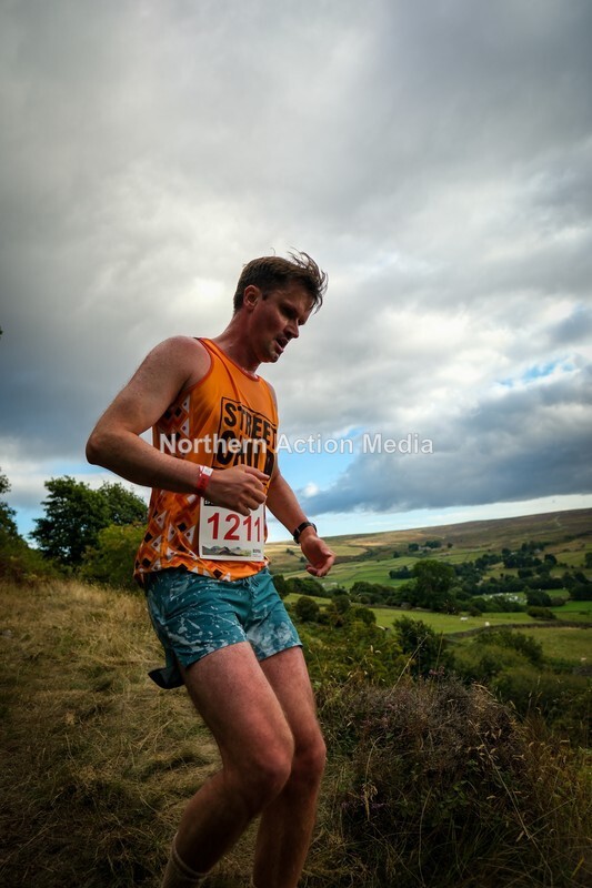 DSCF5469 - Reeth Fell race seniors