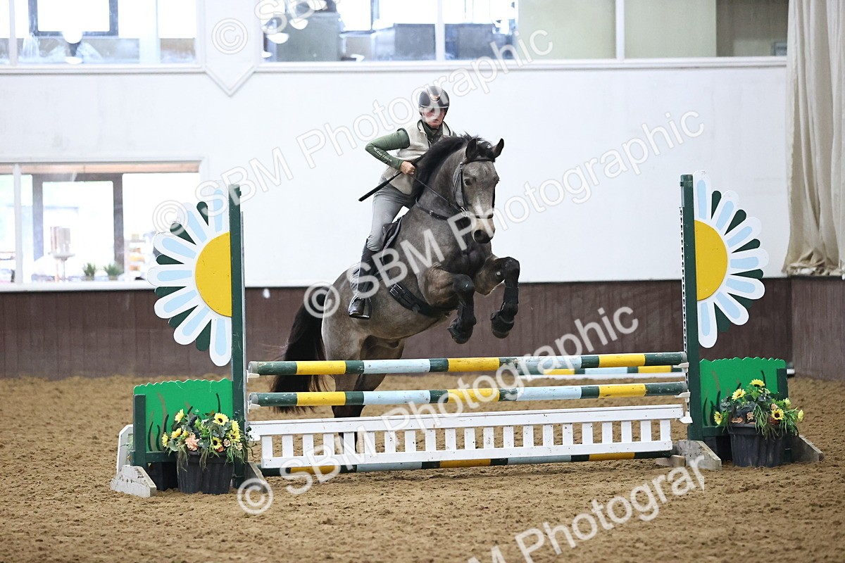 SBM_002315 - Class 8 - Clear Round 80cm