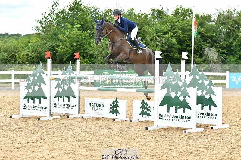 230721A-143527-06992 - Cls 22, 1 Star Gold 1.30m