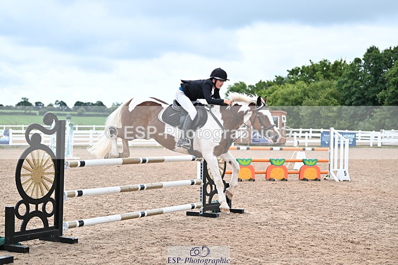 240908A-140831-04285 - Cls 20 A&B Pony Newc & 1.00m Opem